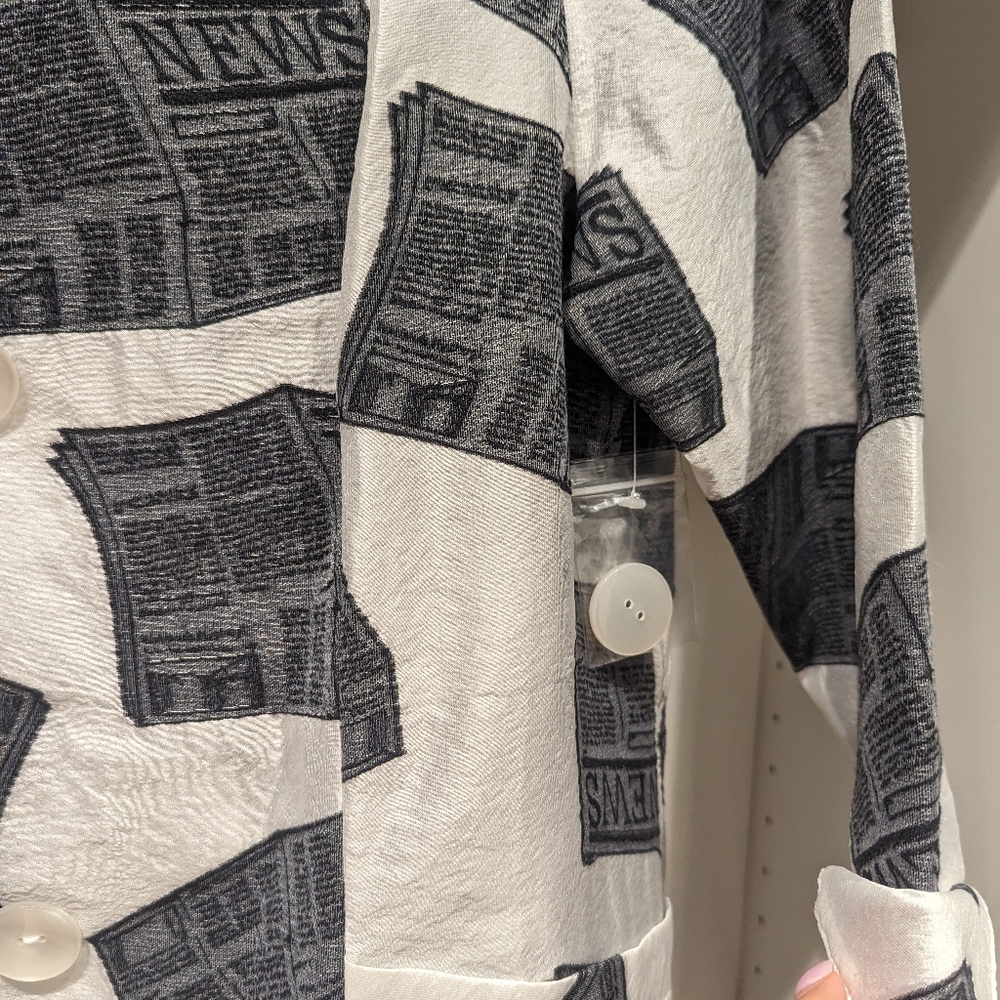 News Pattern Jacket - image 4